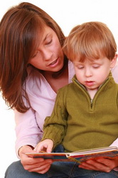 Психическое здоровье детей зависит от частоты родительских объятий